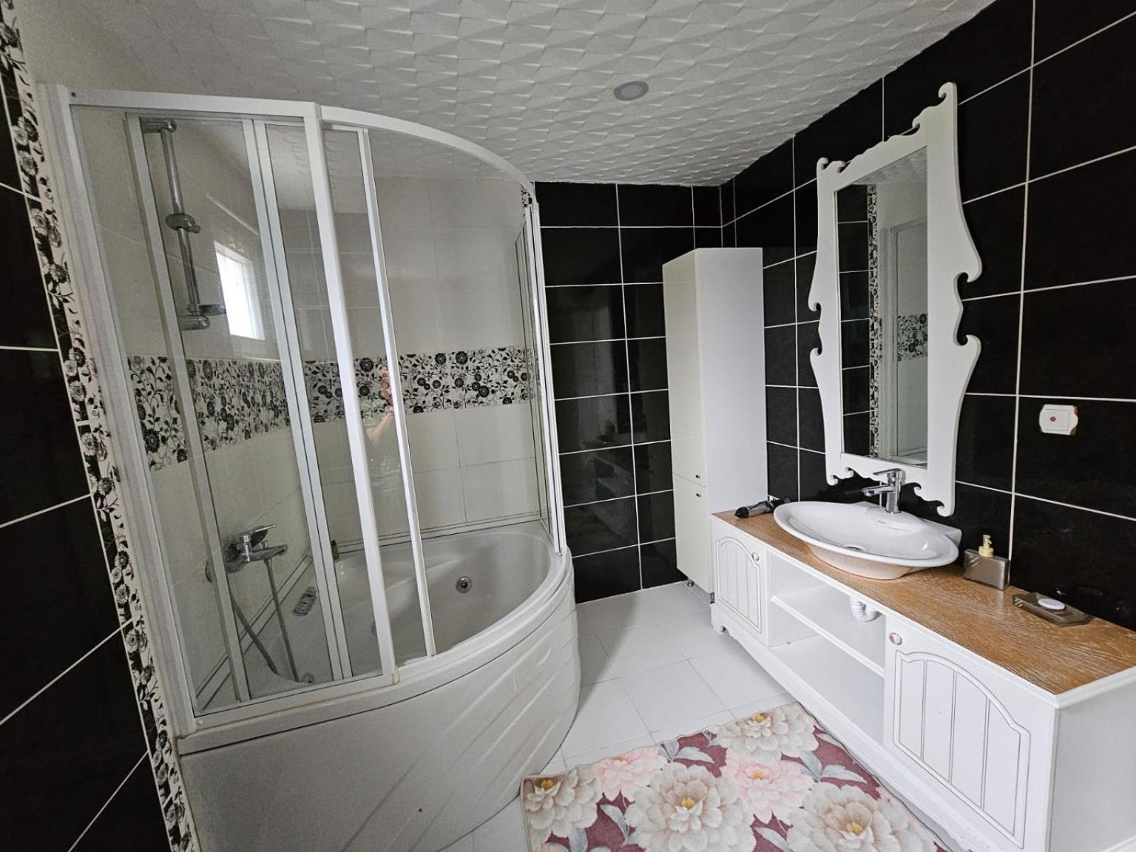 Villa Denize Yakin Genis Antalya